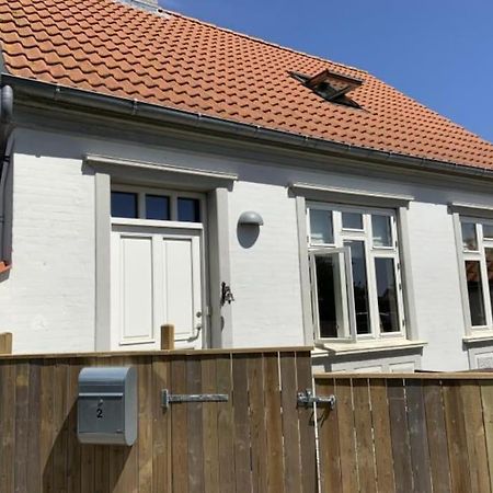 Skont Feriehus Midt I Marstal. Villa Exterior foto